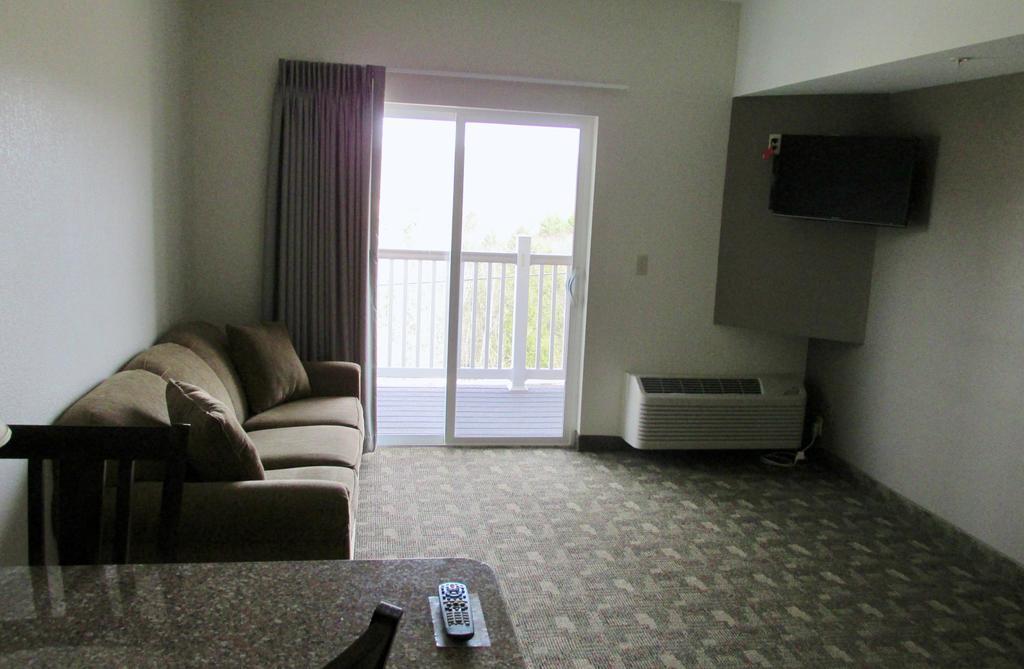 Crystal Springs Inn And Suites Towanda Rom bilde